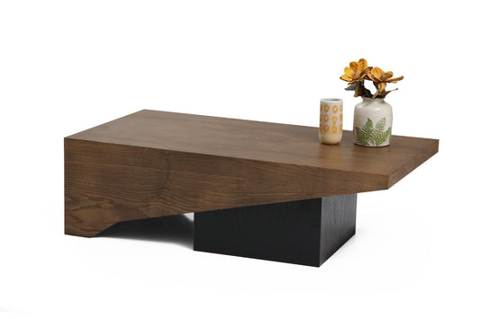 Pegaus Center Table by TabaHome