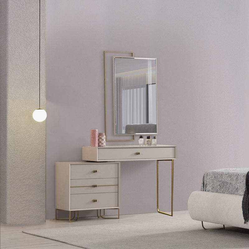 Estela Bedroom by Lorenzi