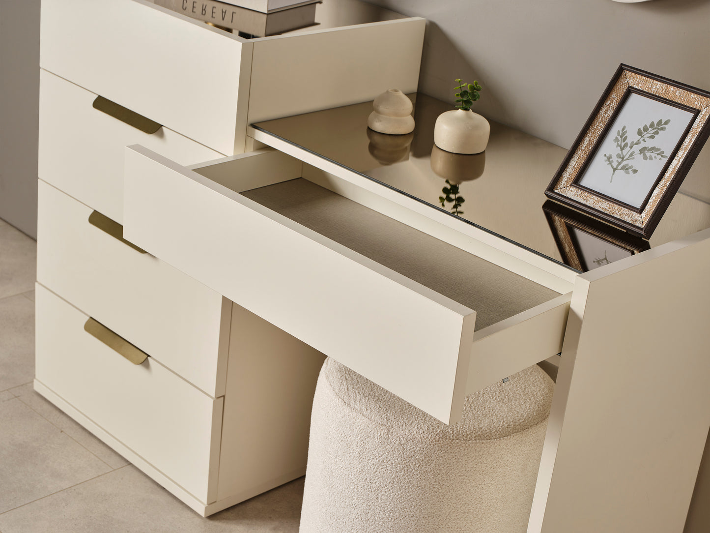 Toscano Bedroom by Lorenzi