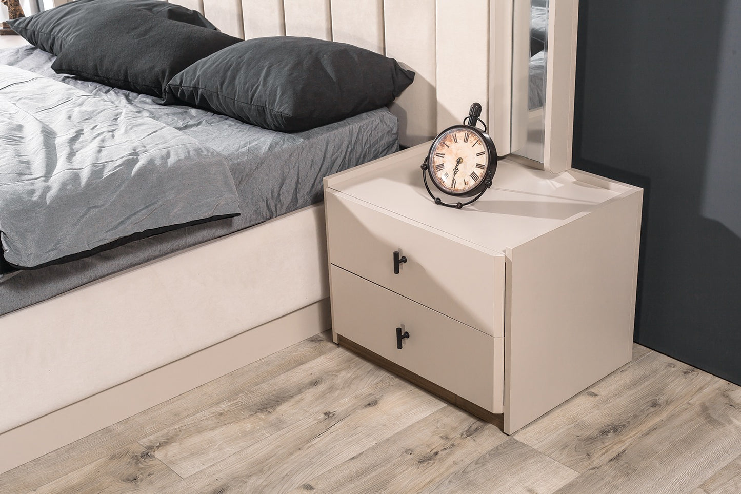 Vella Bedroom by OddoLife