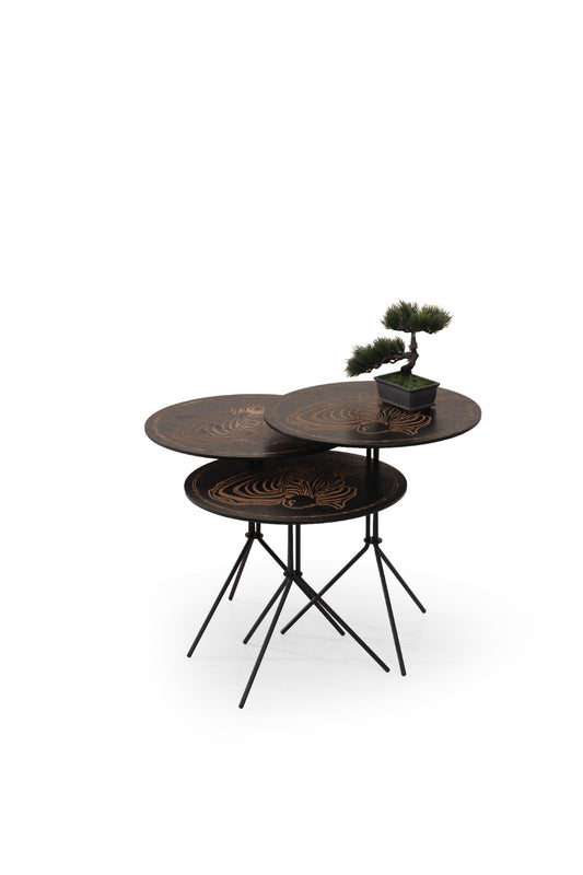 Animal Center Table by TabaHome