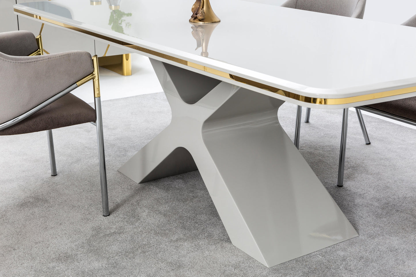 Sirius Dining Room by Need Design