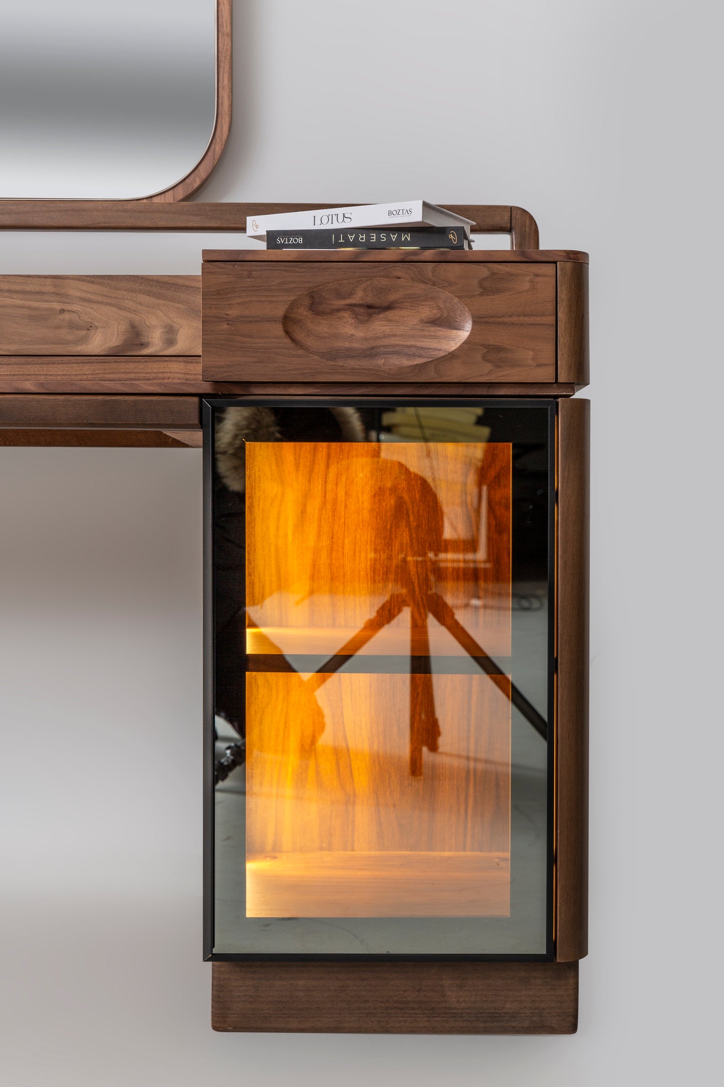 Aston Dresser Set by Boztas