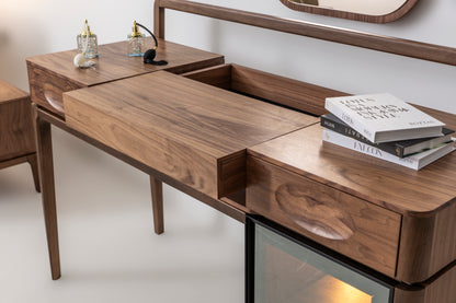 Aston Dresser Set by Boztas
