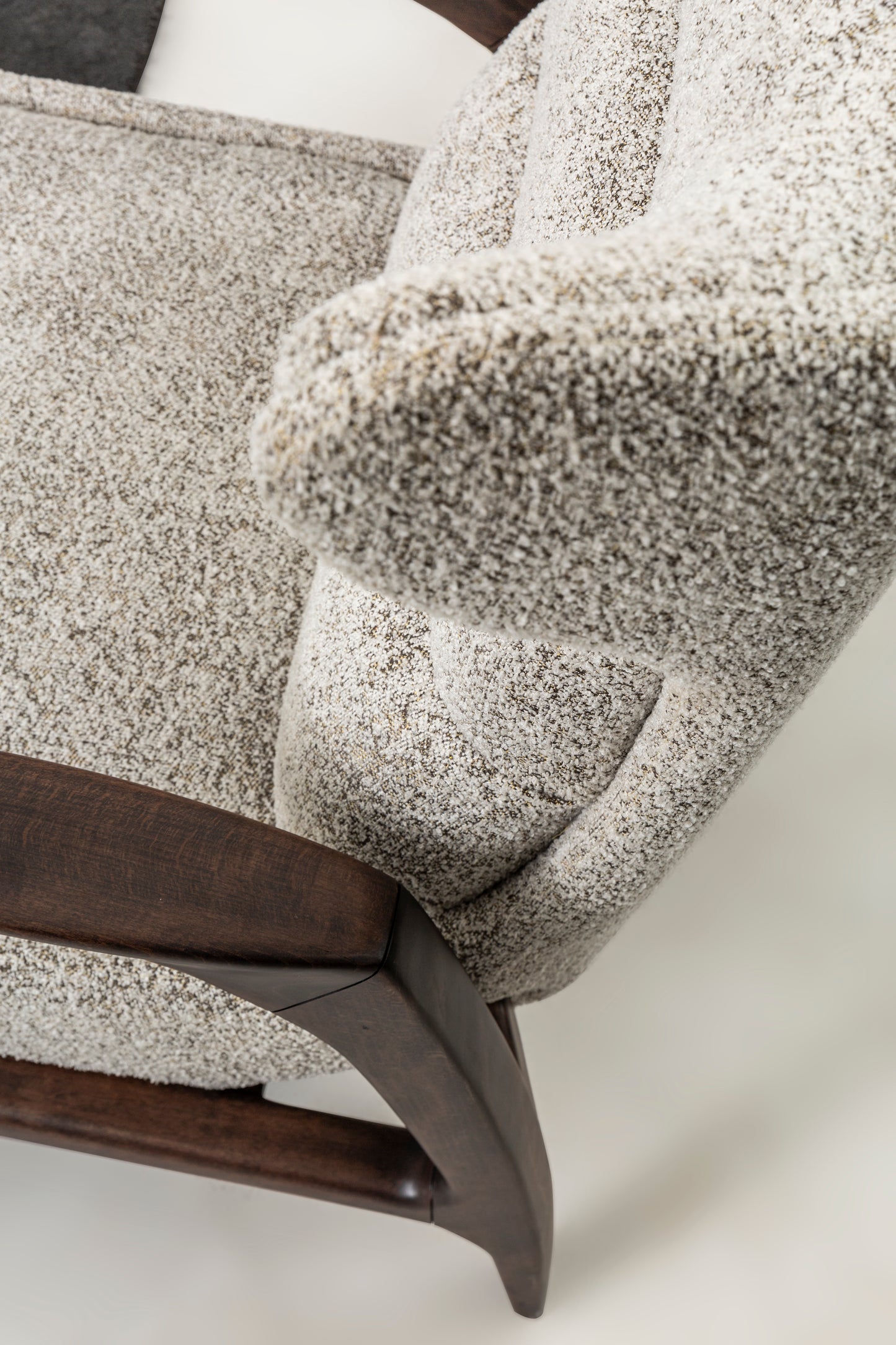 Camaro Armchair by Boztas