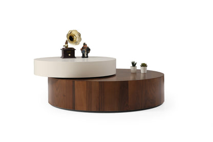 Oreobej Center Table by TabaHome