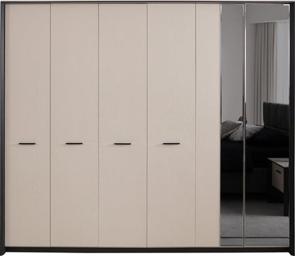 Nora Bedroom by Lorenzi