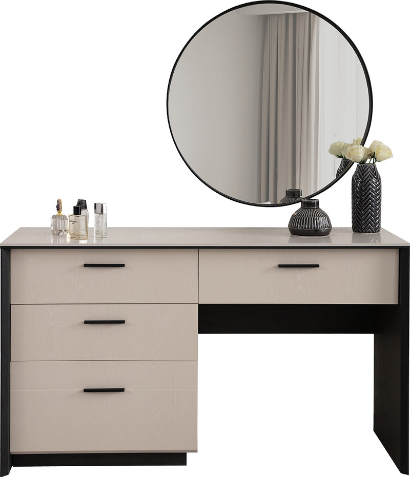 Nora Bedroom by Lorenzi