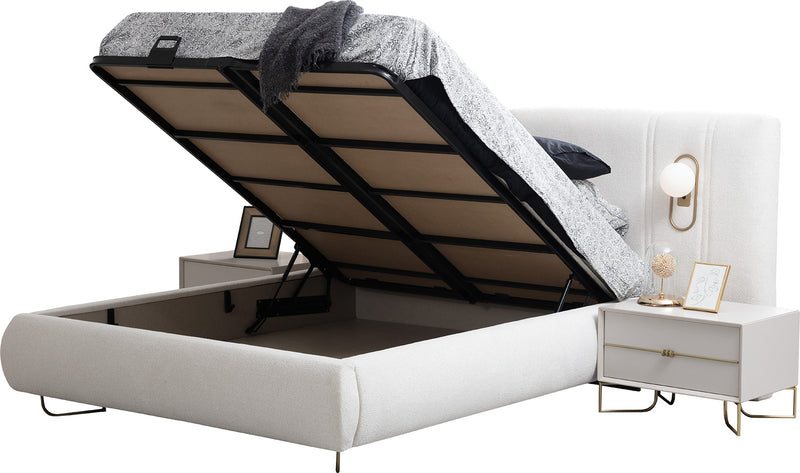 Estela Bed by Lorenzi