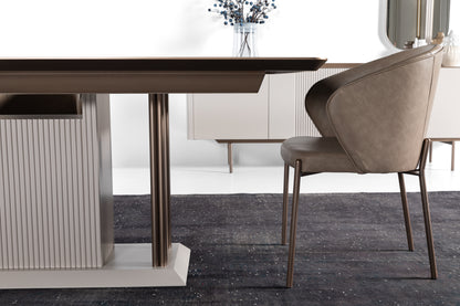 Golden Dining Room by TetriHome