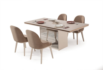 Prada Dining Room by OddoLife