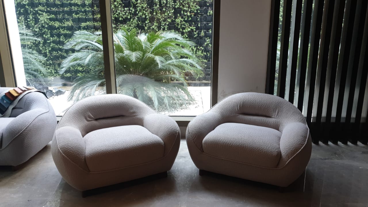 Glenn Armchair by QasaHome.
