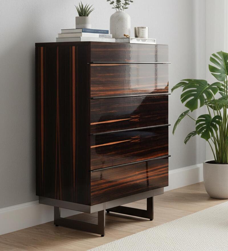 Elegant Bedroom (Set of 7) Collection by Nills Furniture Design