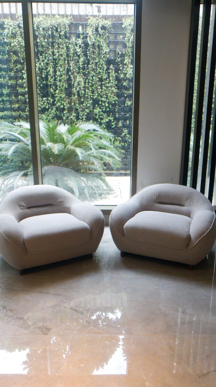Glenn Armchair by QasaHome.